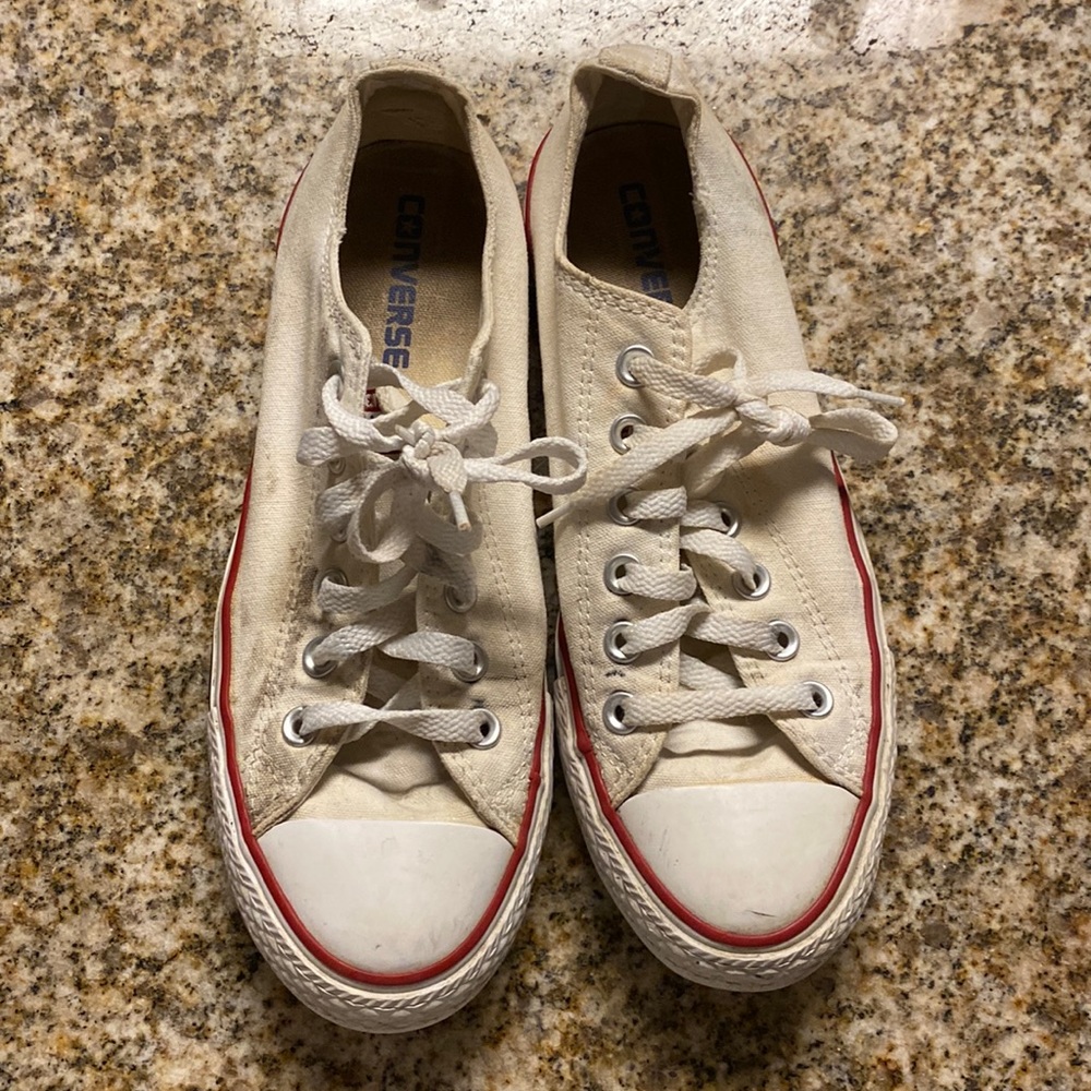 Converse sneakers womens size 8